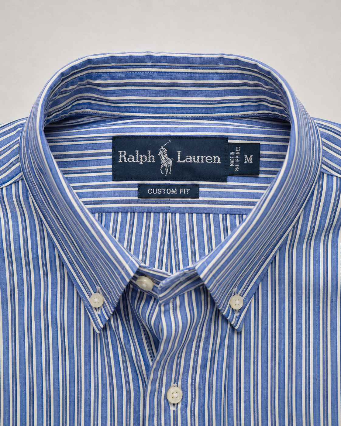 Close-up Vintage Ralph Lauren navy blue  white striped Oxford shirt oversized custom fit collar tag
